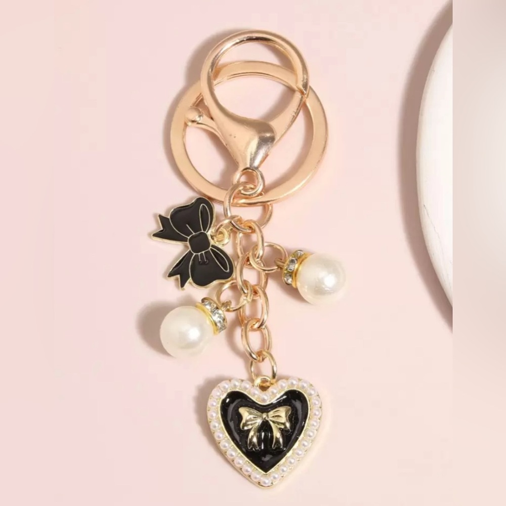 Heart and Pearl Keychain